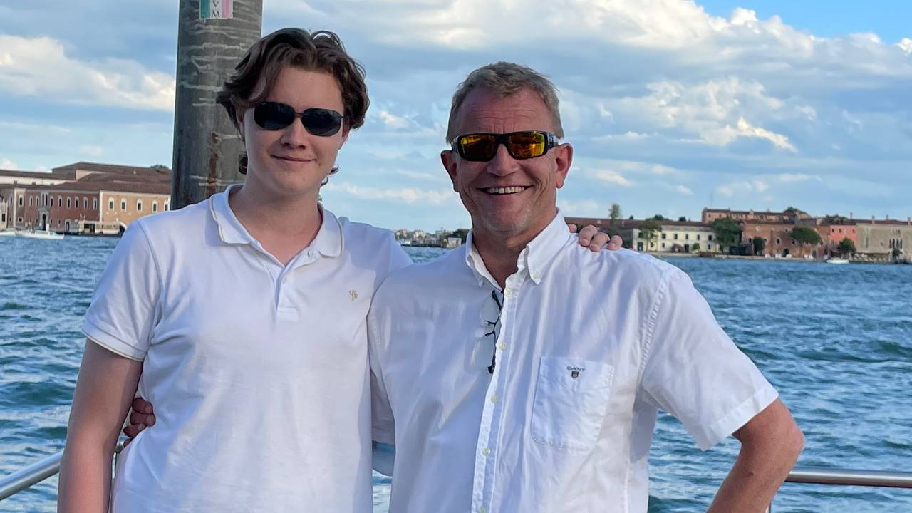 Son og far Carsten og Geir Walaas på ferie i Venezia.