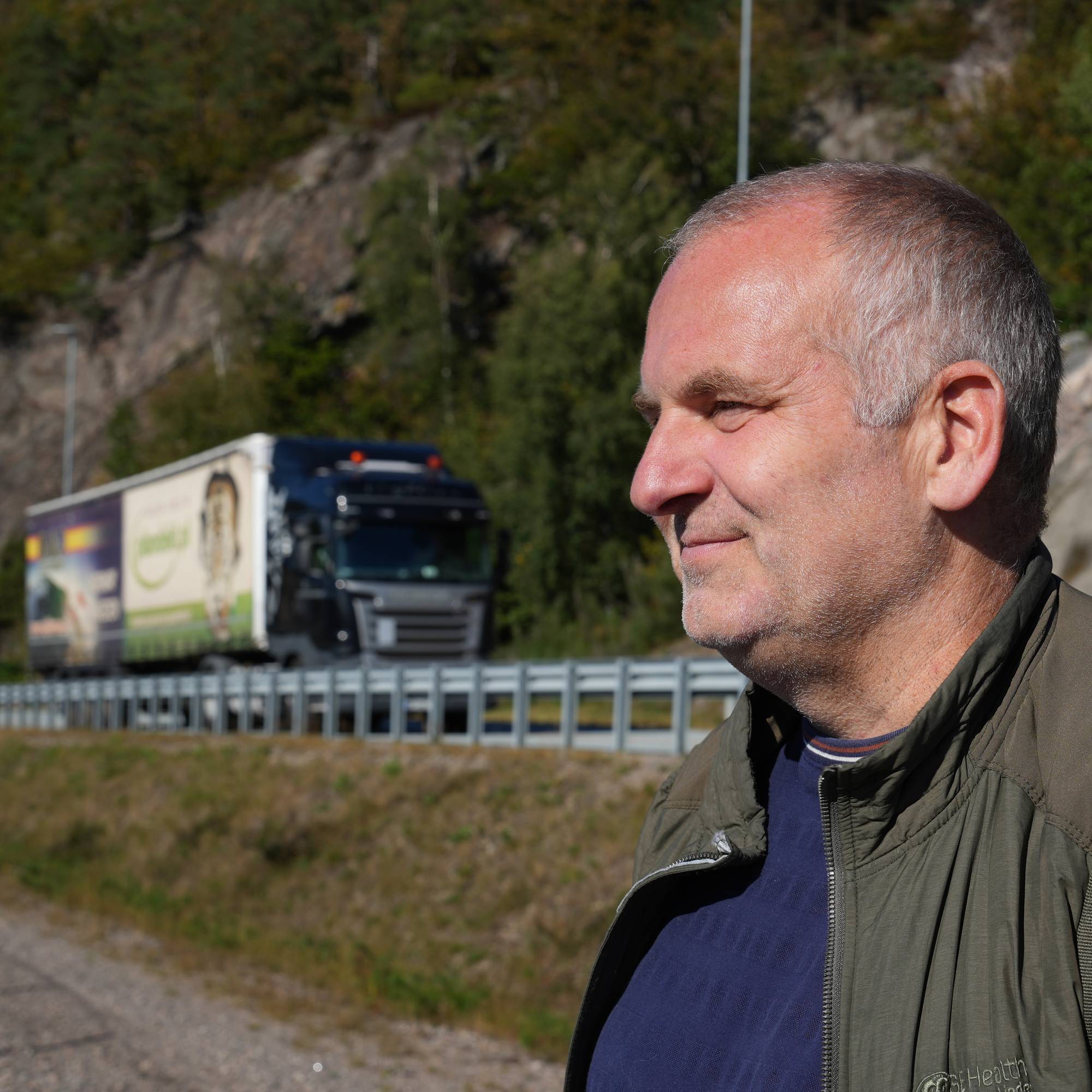 Gruppelederne i Ap i Lindesnes og Kristiansand kritiserer egen regjering i E39-saken. 
Kenneth Mørk fra Kristiansand og Jan Øyvind Åkvik fra Lindesnes. 