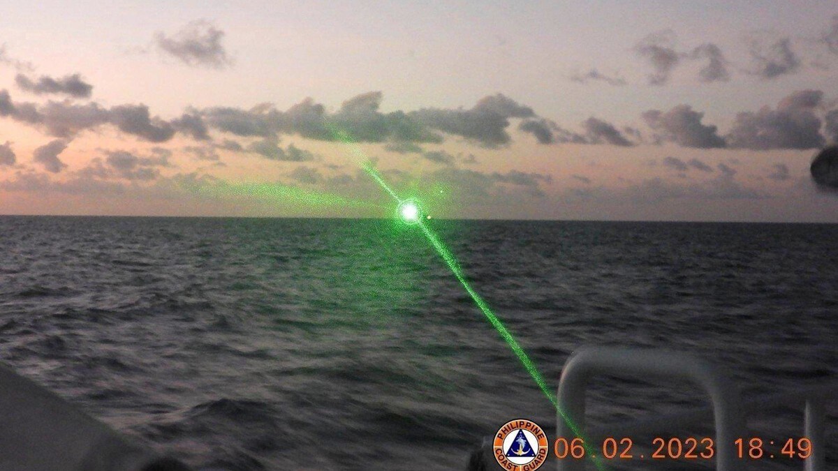 Filippinene sier Kina skjøt med laser mot kystvaktskip