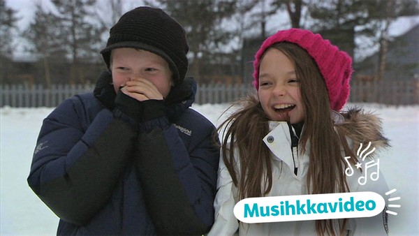 Čalbmi, čalbmi er en sang og en dans som alle kan lære. Bli med!