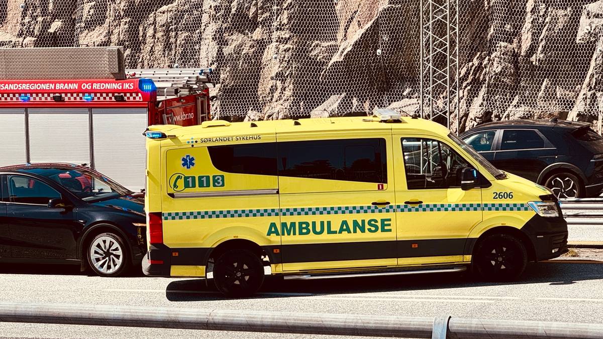 Fire personer involvert i trafikkulykke på Vesterveien i Kristiansand