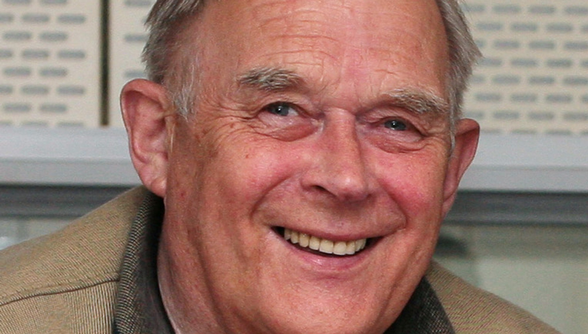 Arthur Arntzen fyller 75 år NRK Troms og Finnmark Lokale nyheter