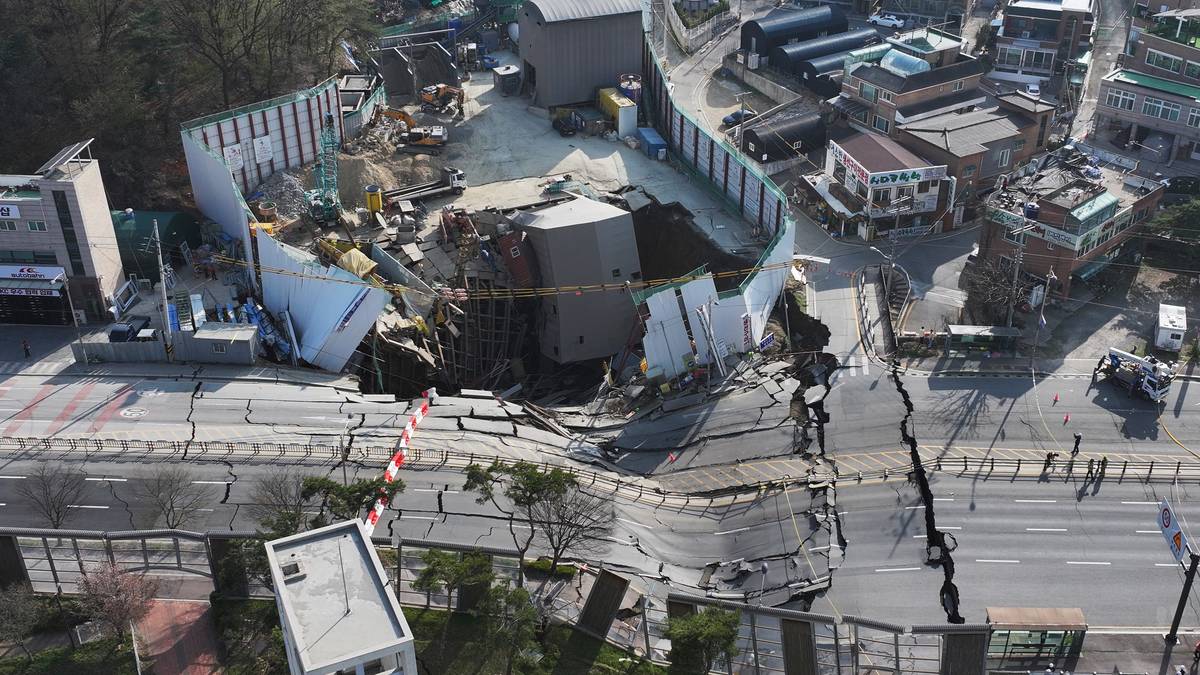 Byggeplass kollapset i Sør-Korea: Flere reddet ut av ruinene