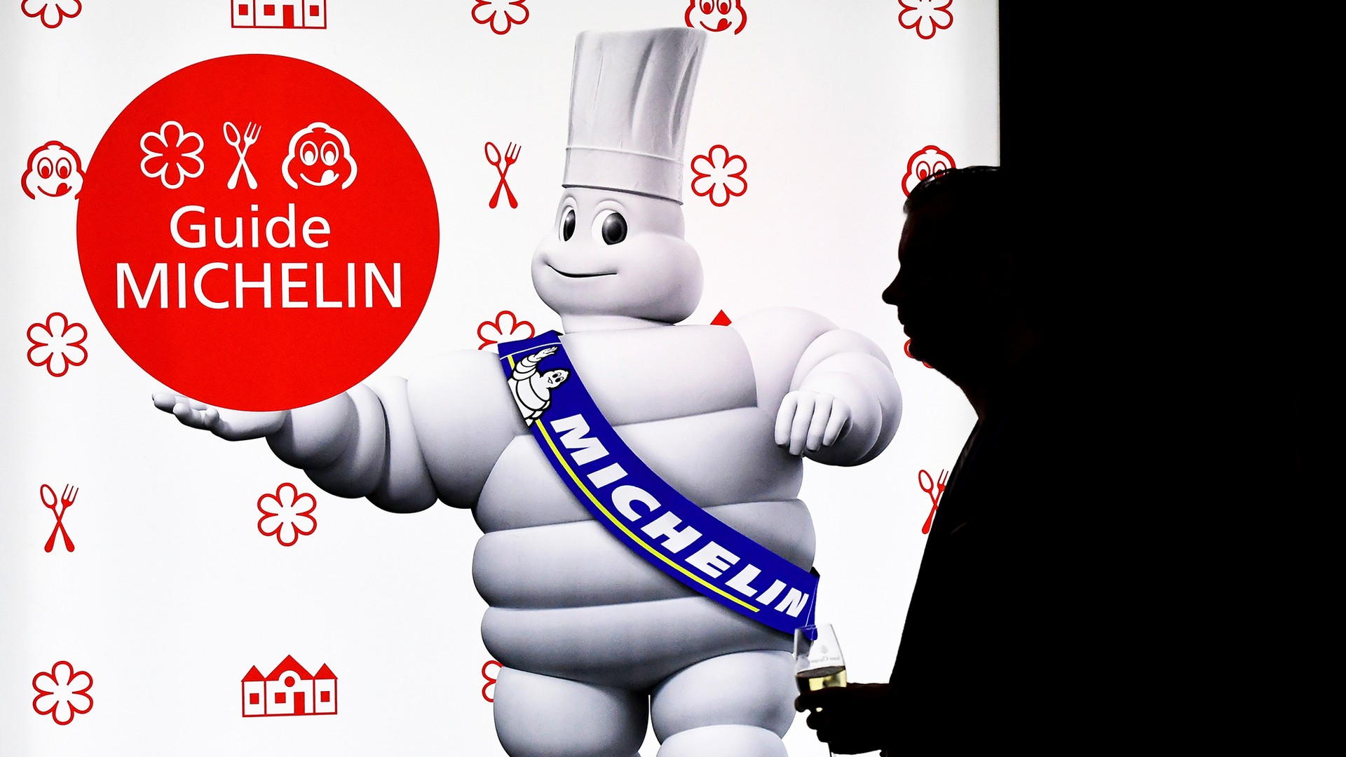 Michelin guide. Звезда Мишлен. Гид Мишлен. Звезда Мишлена логотип.