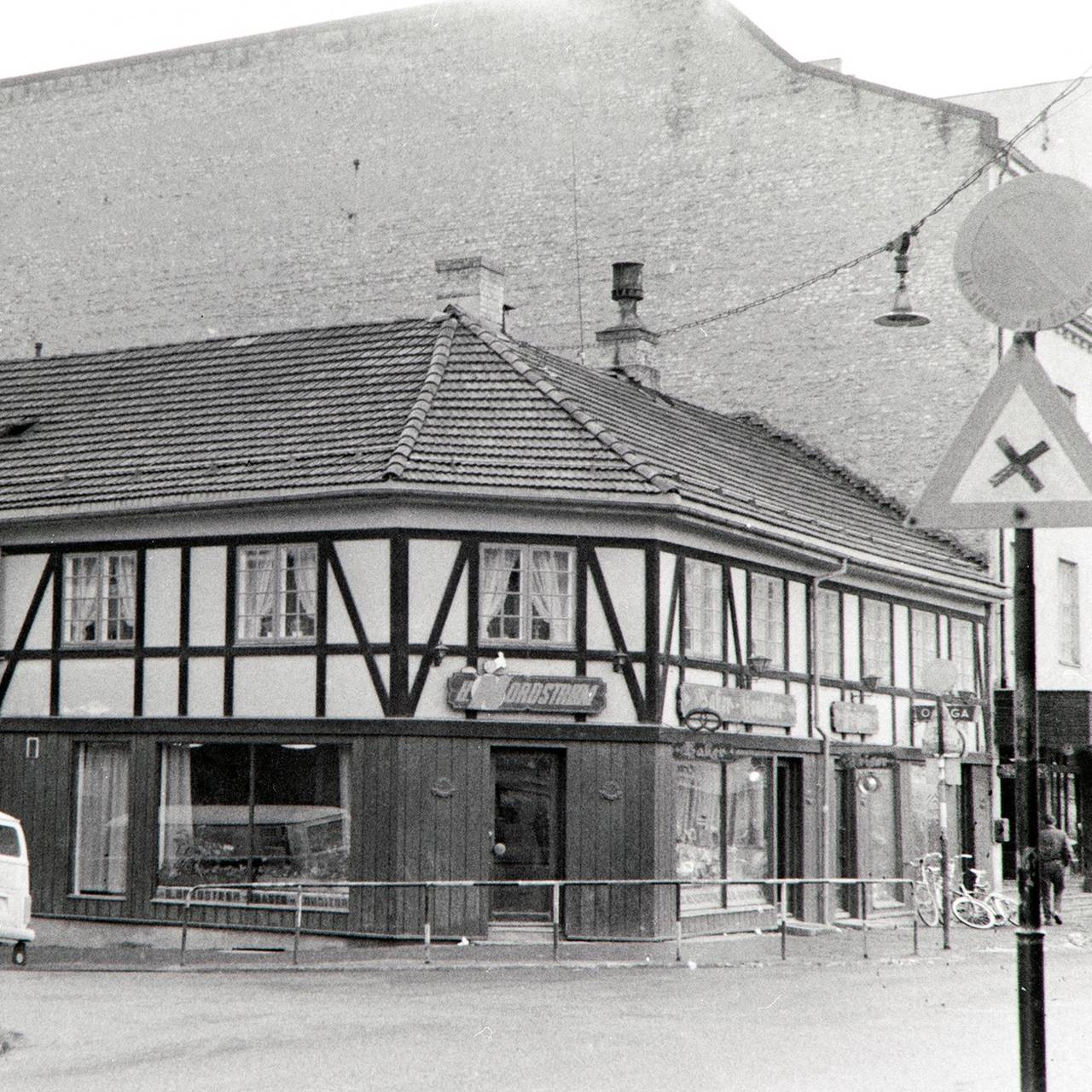 Nordstrøm-hjørnet i Hamar fotografert i 1972