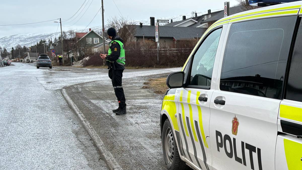 Tromsø – One person taken to UNN after collision in NRK Troms and Finnmark