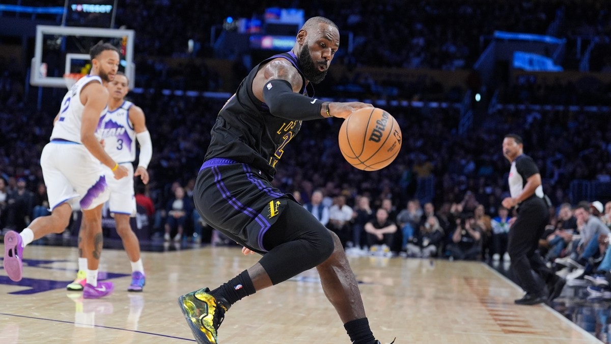 LeBron James satte NBA-rekord i sesongdebuten