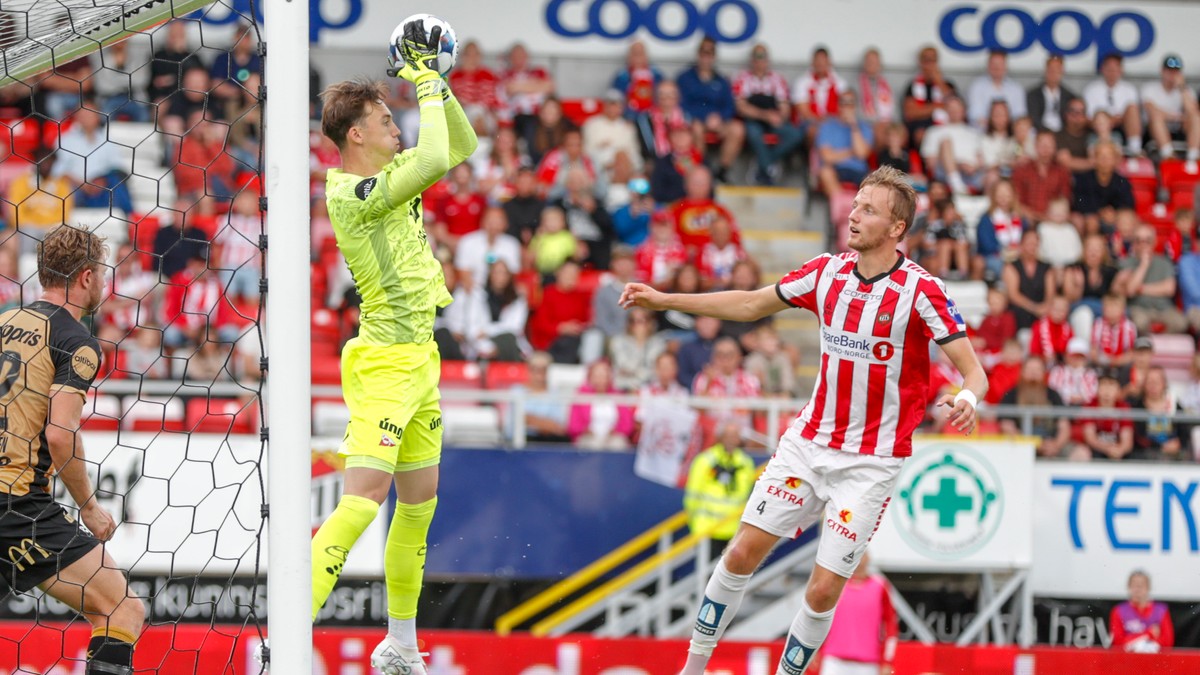 Målløst mellom Tromsø og Fredrikstad etter VAR-annullering