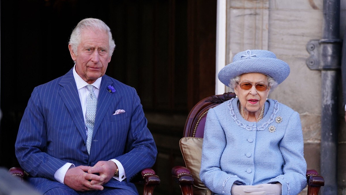 Charles er ny konge i Storbritannia