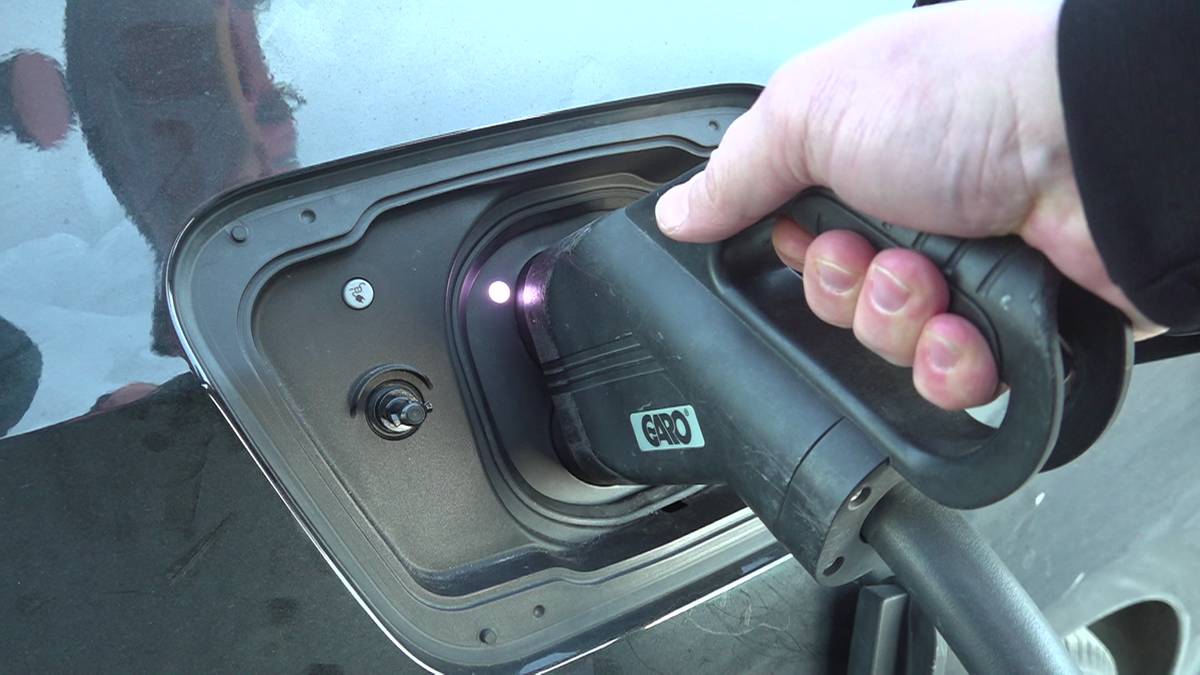 3 av 10 biler i Agder er elektriske