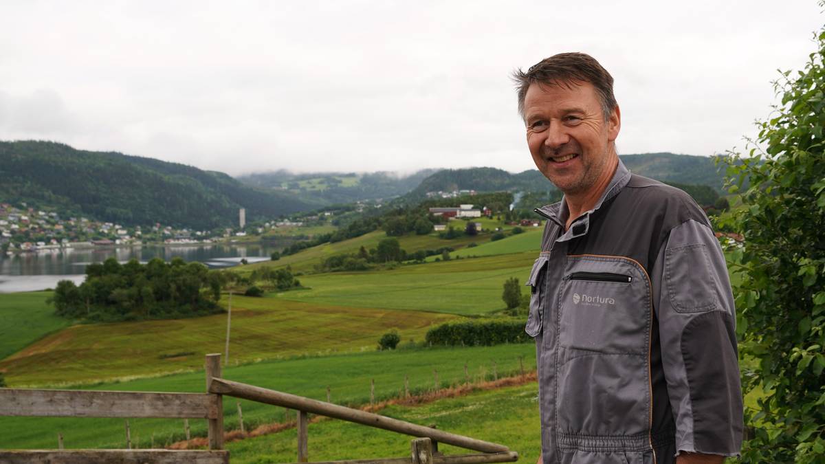 Signerer banebrytende avtale: Nå skal tankbiler hente kuskit, ikke bare melk