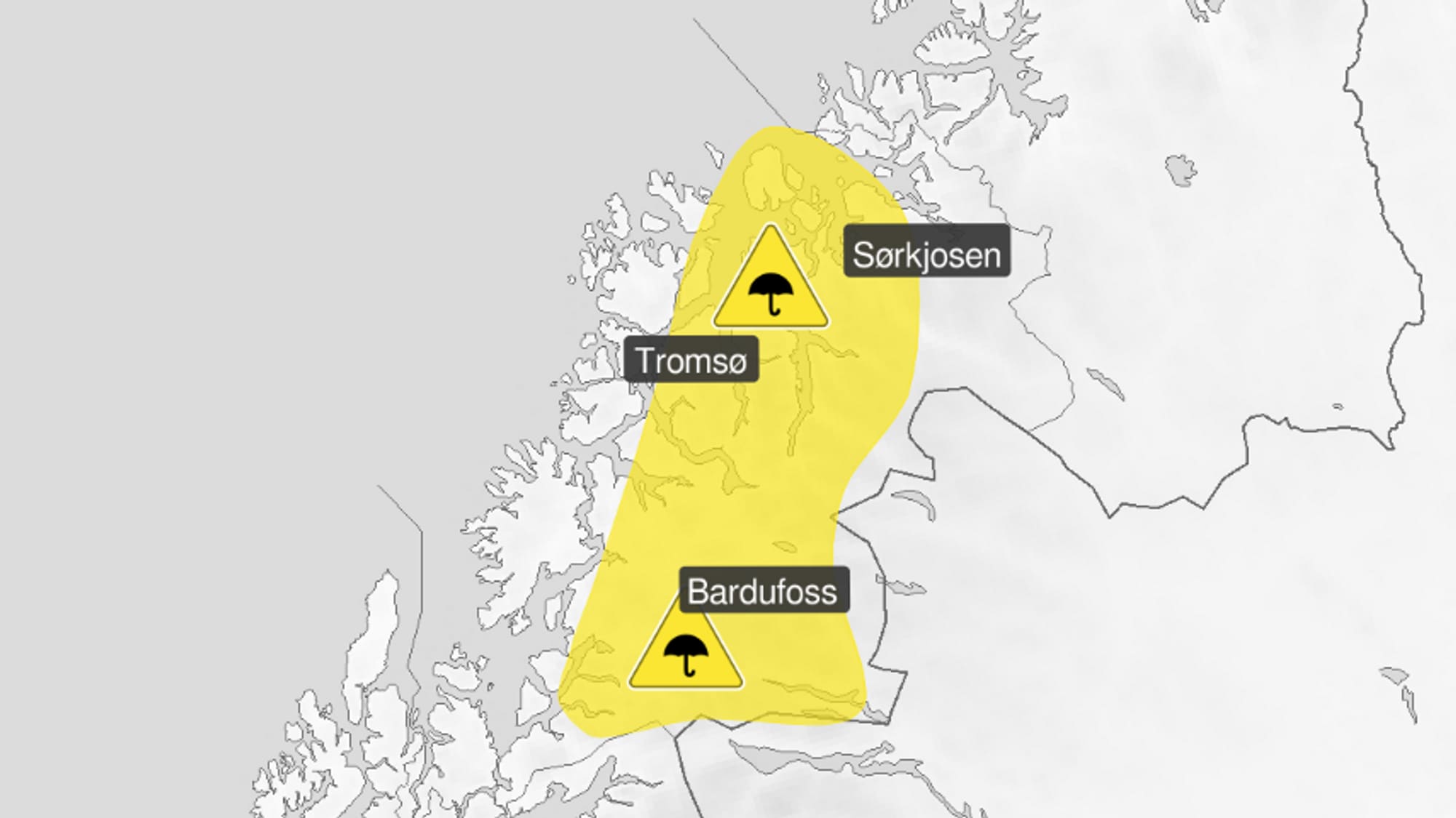 Kart over Troms med gult farevarsel om nedbørsmengde.