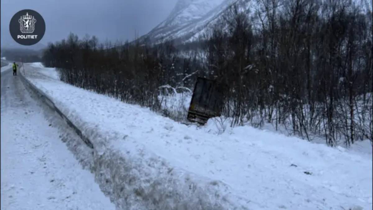 Utforkjøring på innfartsveien til Tromsø – NRK Troms og Finnmark