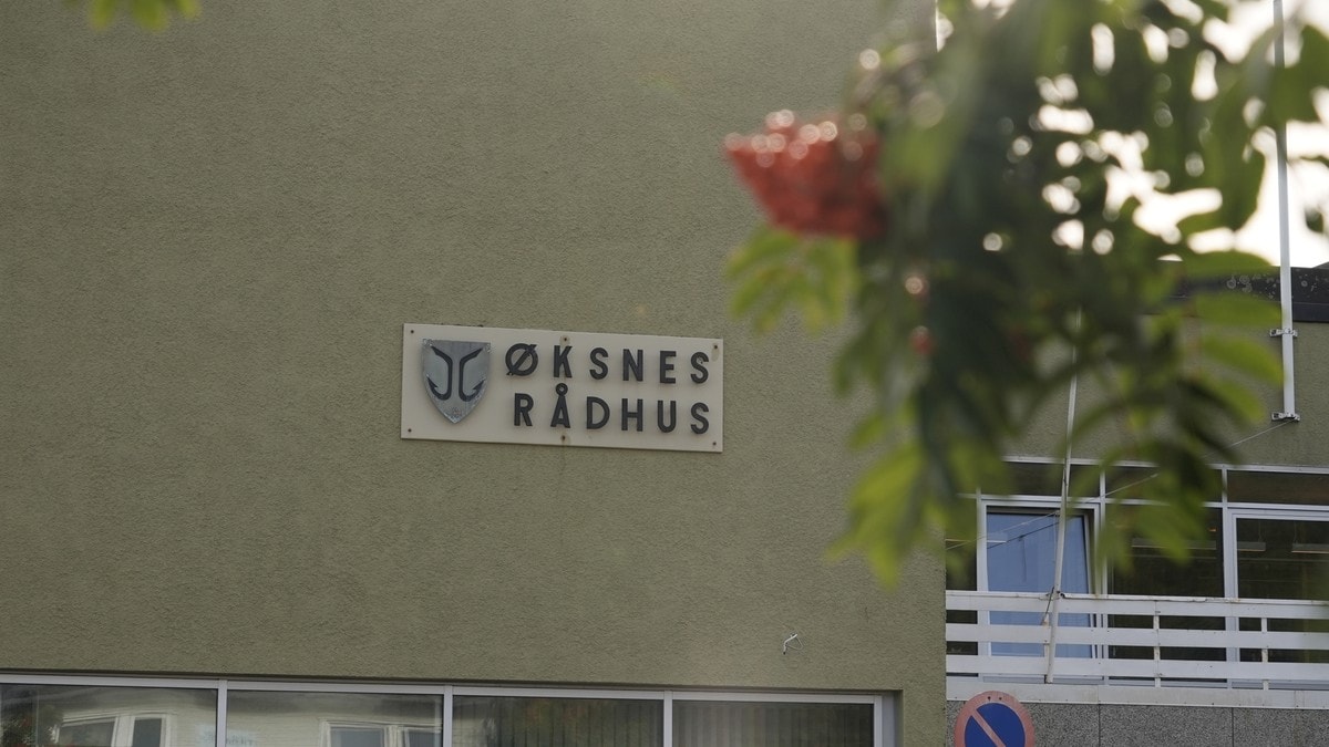 &Oslash;ksnes m&aring; spare ni millioner &ndash; vil kutte i skole og eldreomsorg