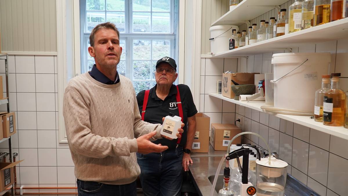 Винмонополия разрешила продажу ликера «Карскабренневин» после года судебных разбирательств