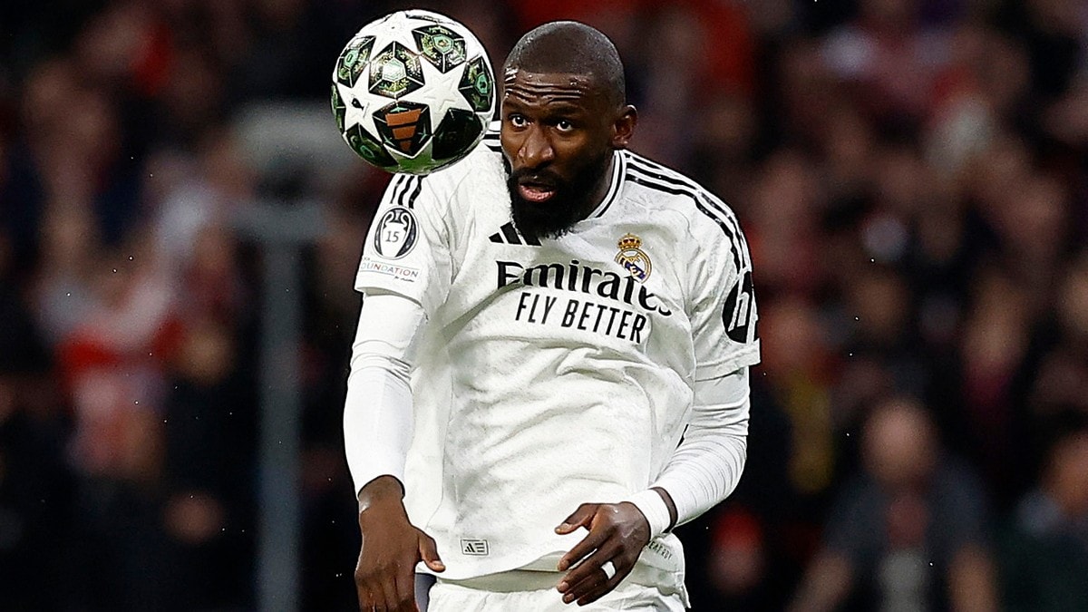 Medier: Rüdiger utestengt i seks kamper etter raserianfallet i cupfinalen