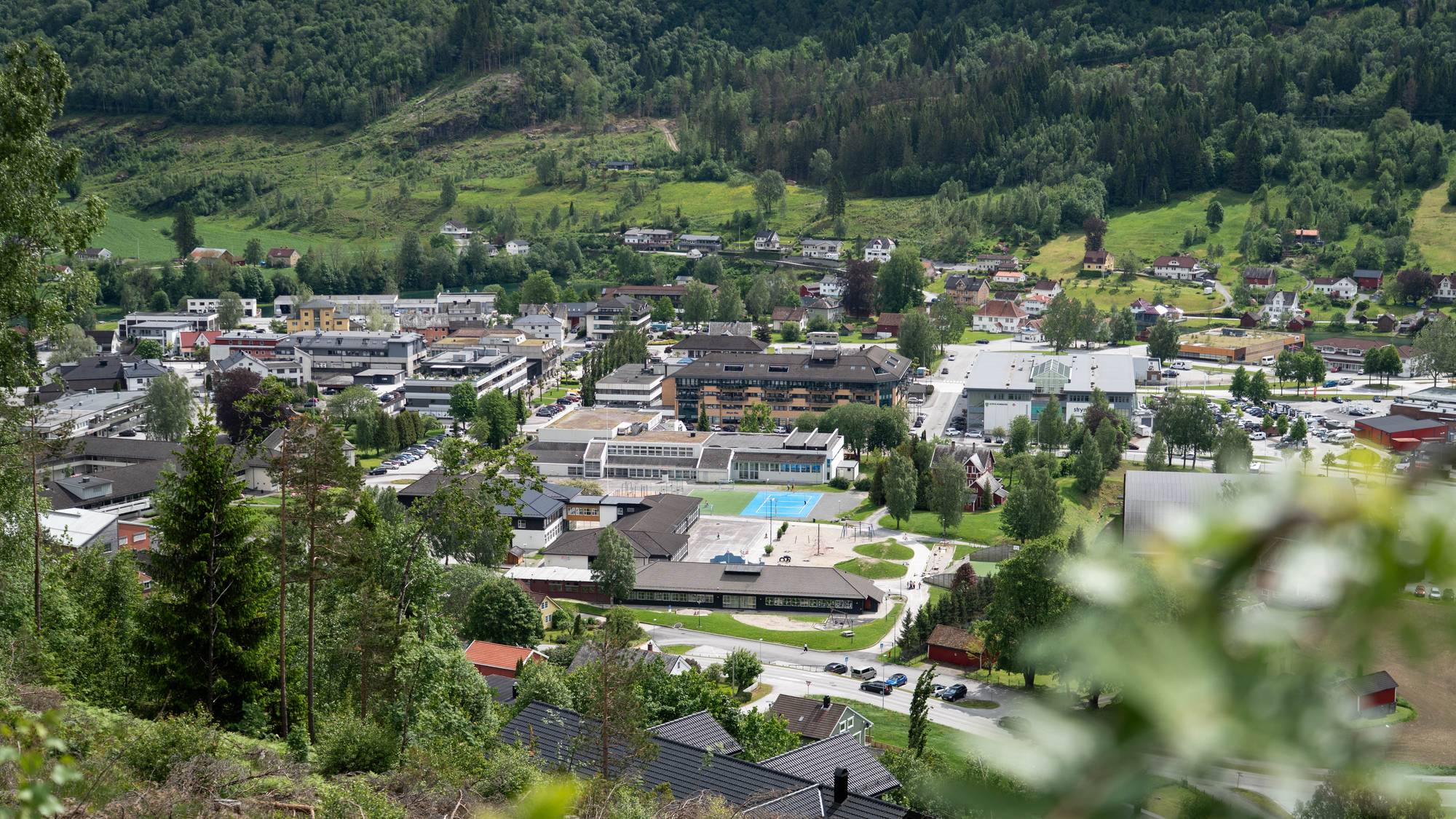 Oversiktsbilete av Stryn.