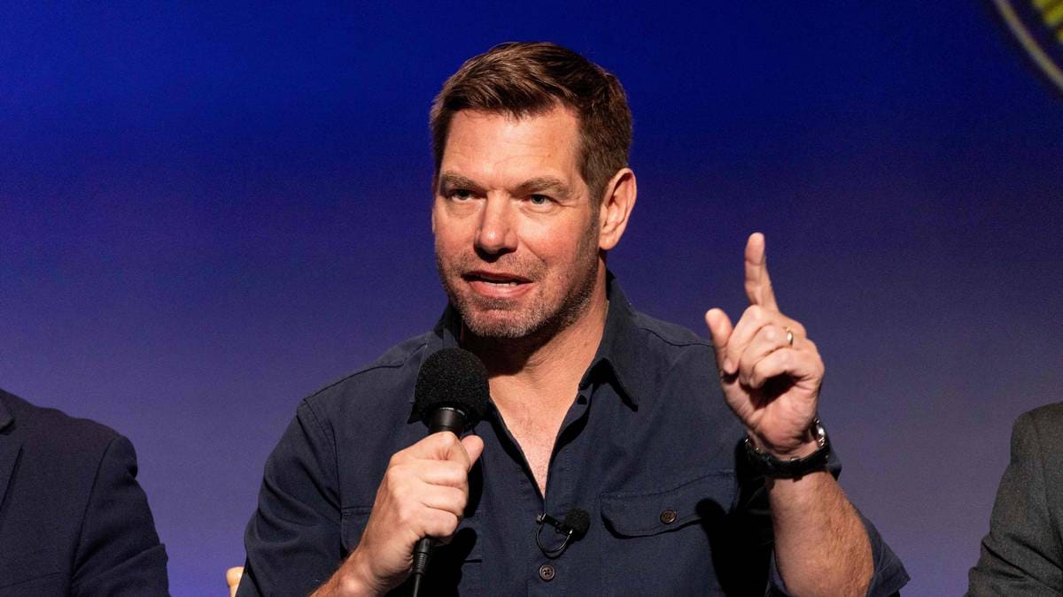 Kongressmedlemmer varslar avgang etter skuldingar og etiske undersøkingar