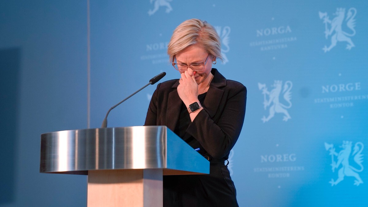 Nådeløs dom, resolutt maktgrep