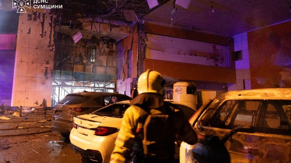 Two 21-Year-Olds Killed in Russian Drone Strike on Sumy Shopping Center