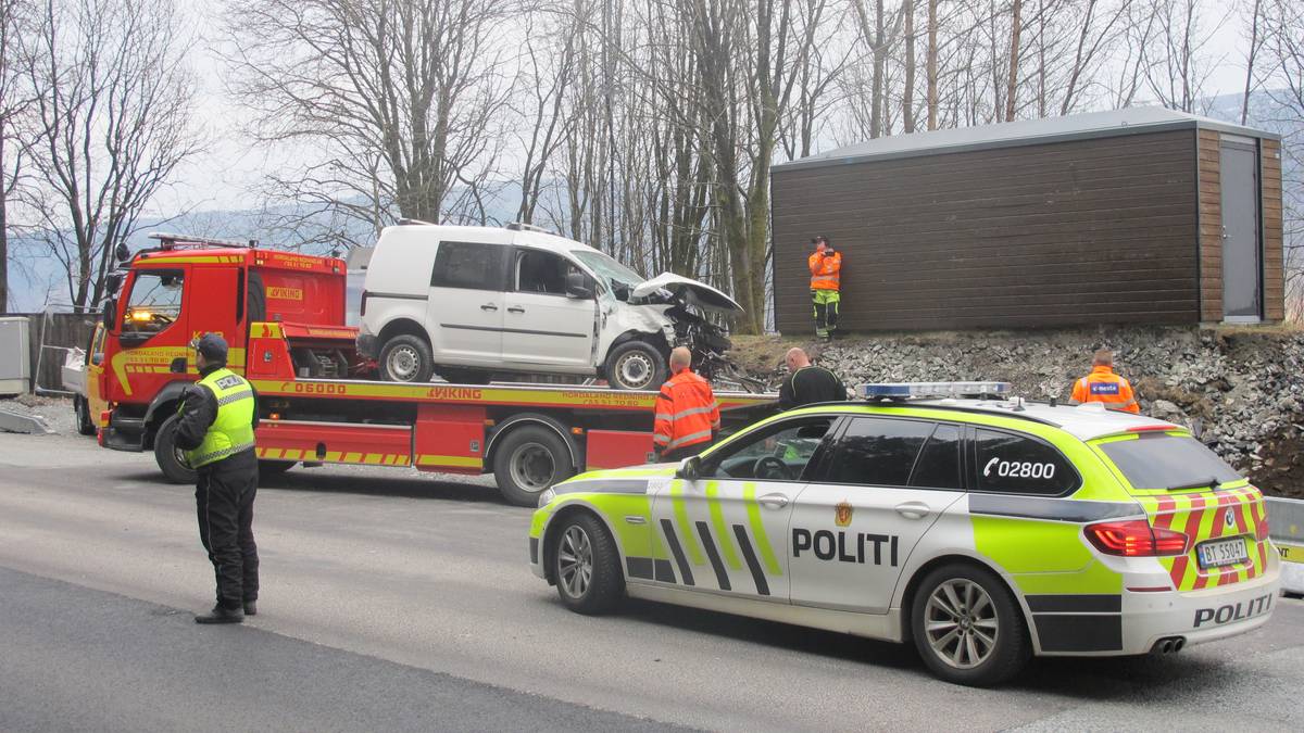 To Personer Kjørt Til Sykehus Etter Trafikkulykke – NRK Vestland