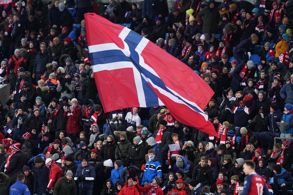 Kinesere i Norge mener nordmenn ikke tar koronasmitten på alvor