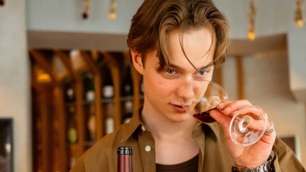 Norges yngste vinekspert (20) – Laget vinskap av Ikea-skap
