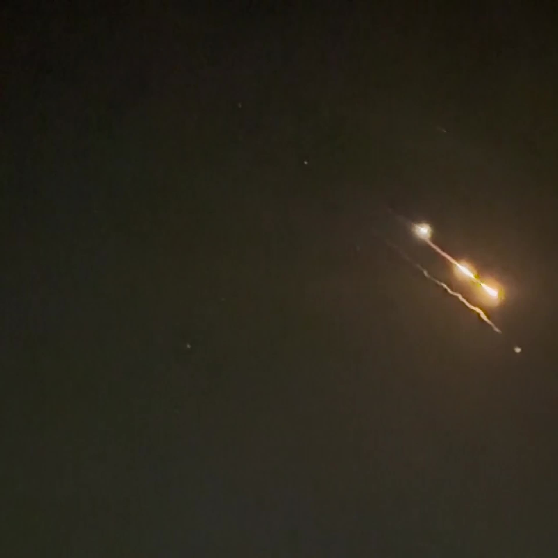 エルサレム上空の爆発 – NRK Urix – 海外ニュースとドキュメンタリー