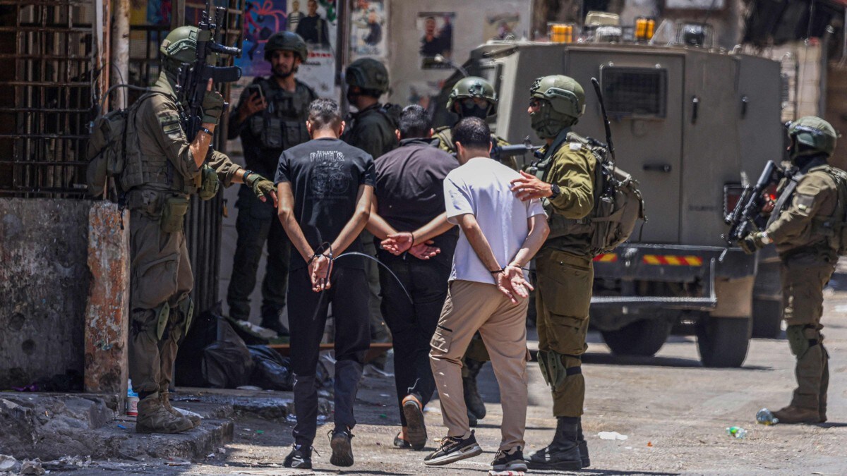 Mens verdens blikk er rettet mot Iran, strammer Israel grepet om palestinerne