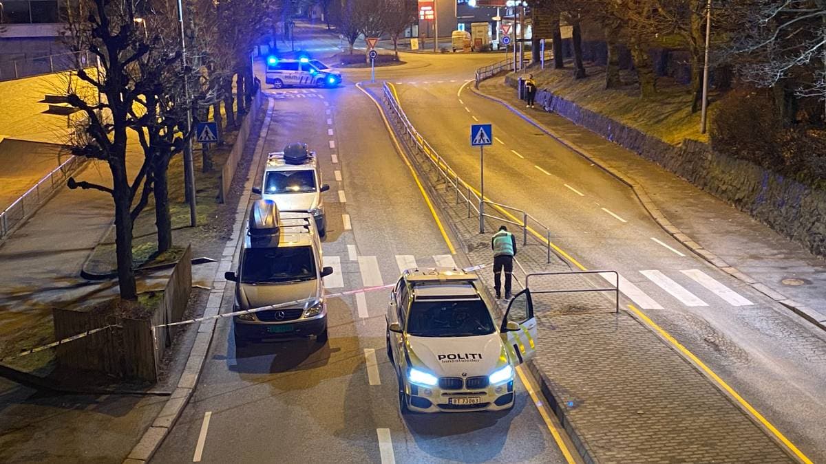 Electric park cyclist to hospital after collision with car in Stavanger – NRK Rogaland – Local news, TV and radio