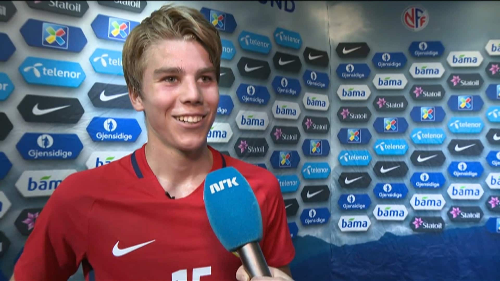 Martin Samuelsen beskriver forarbeidet til 3-1-målet mot ...