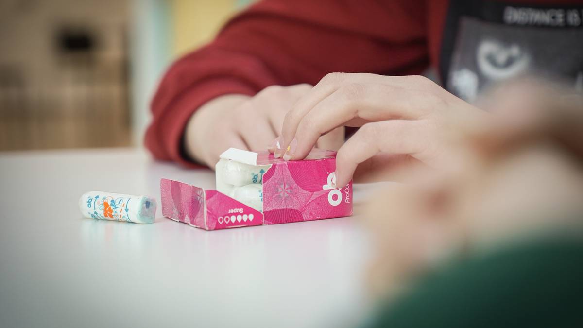 Forskere: Sterke mensplager i tenårene kan prege helsa di som voksen