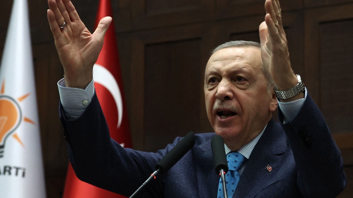 Erdogan sier valg i Tyrkia vil avholdes 14. mai