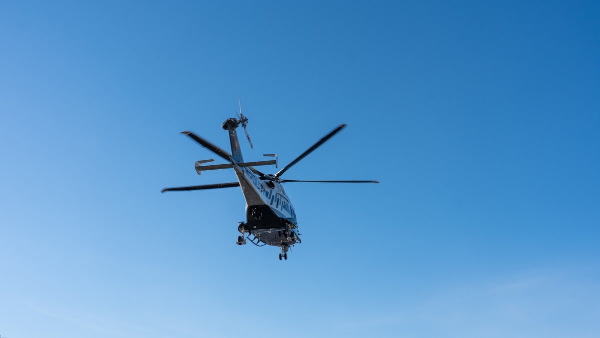 Krever beslutning om helikoptre utenfor Oslo: – Gjemmer seg bak papirhauger