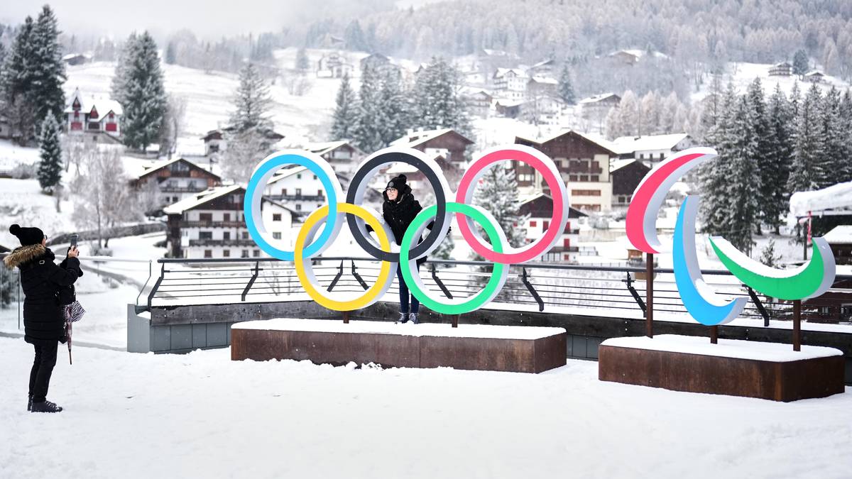 OL-topp: Ukraina nektes å bruke jakke under Paralympics – skal være «politisk»