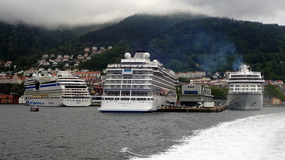 Rapport: – Cruiseskip slepper ut ti gonger meir svoveloksid enn 260 millionar bilar
