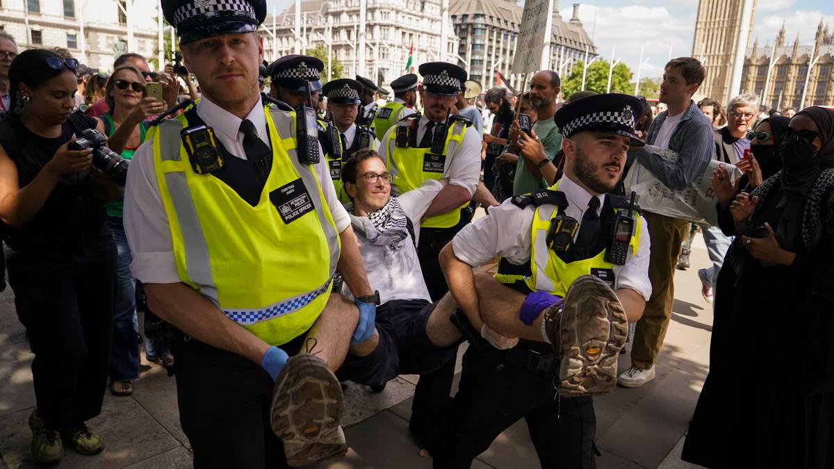 Massearrestasjoner i London
