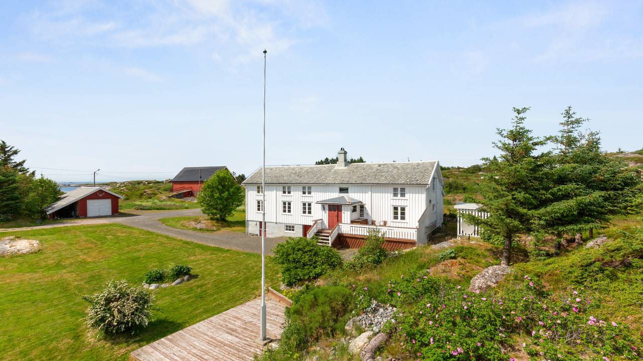 Bustadsal på Averøy