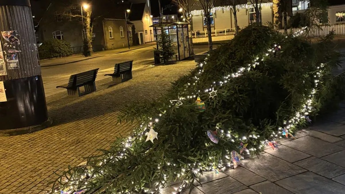 Juletreet sagd ned igjen: – Trist at noen vil ødelegge