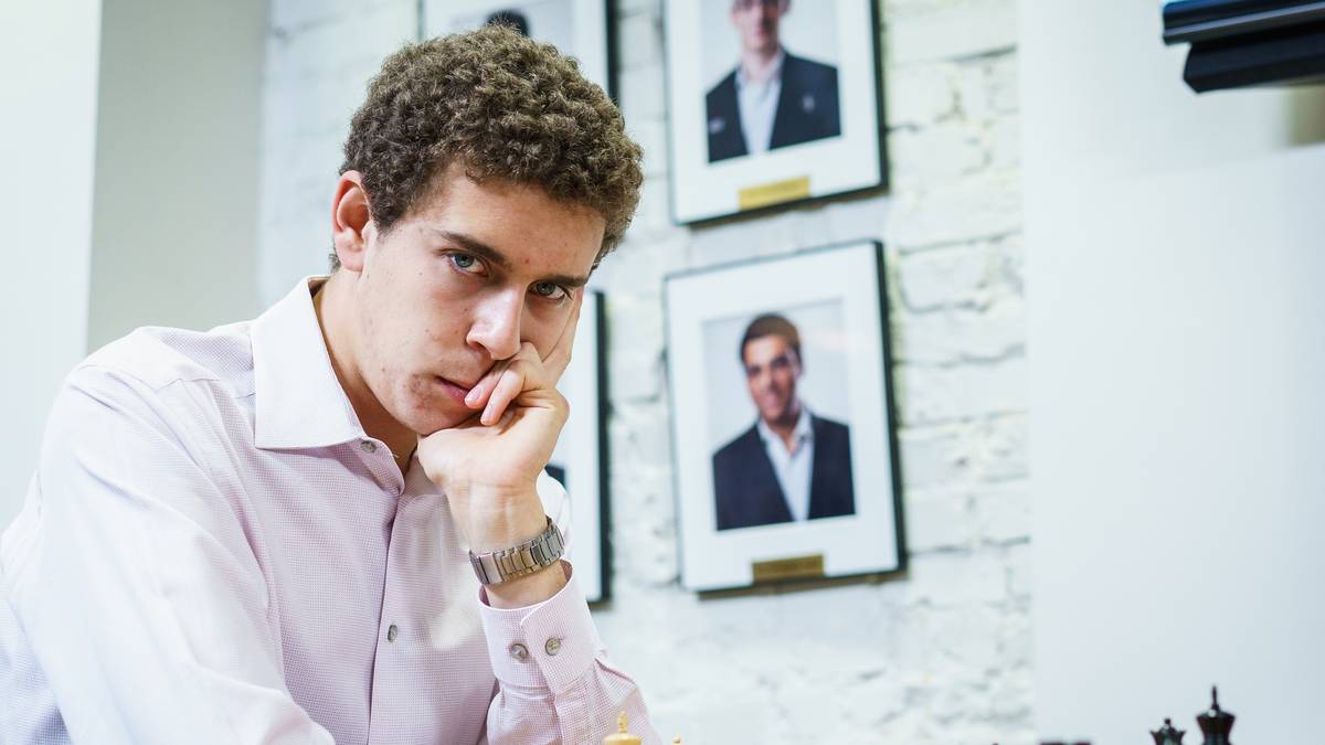 Stormester Daniel Naroditsky er død