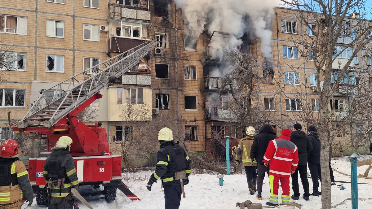 Massive angrep mot Ukraina like før forhandlingar