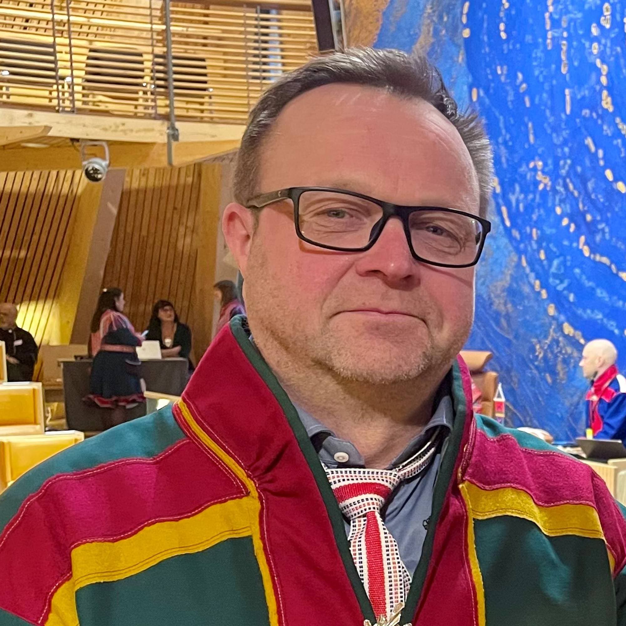 Jørn Are Gaski og Ann Finbog på Sametinget. 