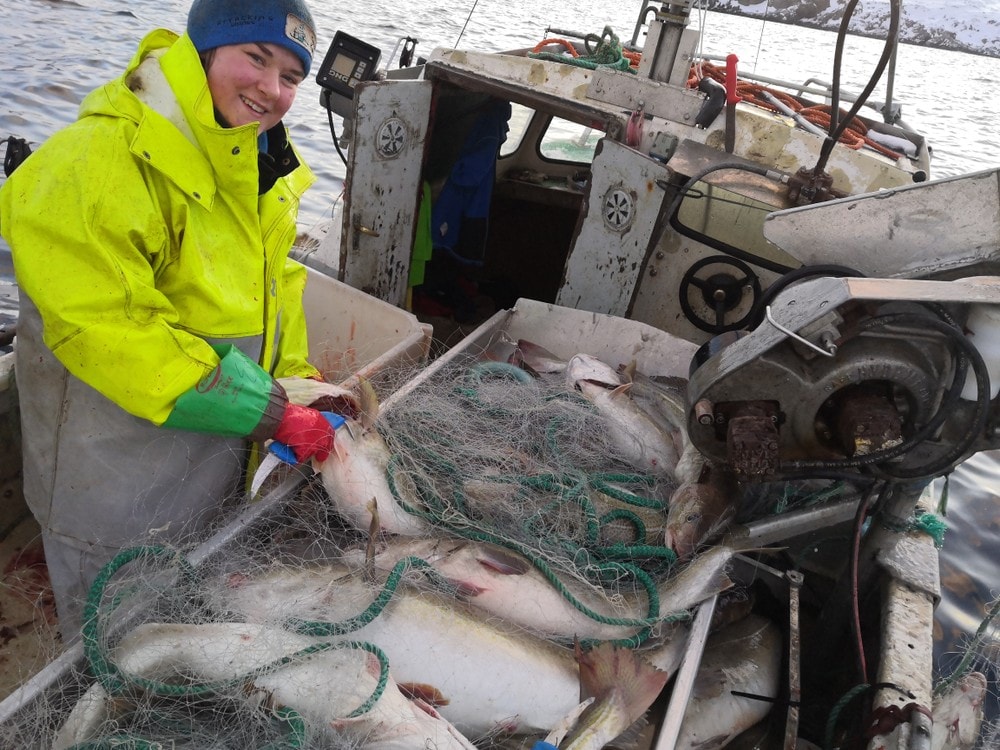 Antall fiskere synker, men Emma (21) er en del av en positiv utvikling