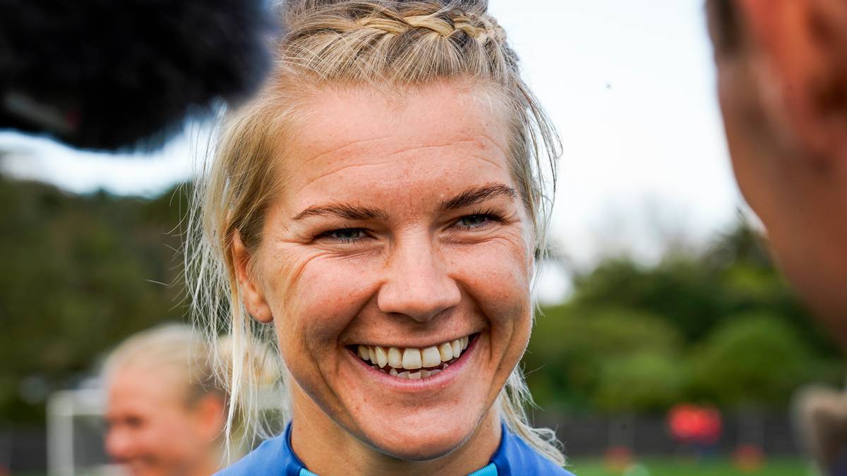 NRK Erfarer: Mot Rekordsum For Hegerberg – I Samtalar Med Fleire ...