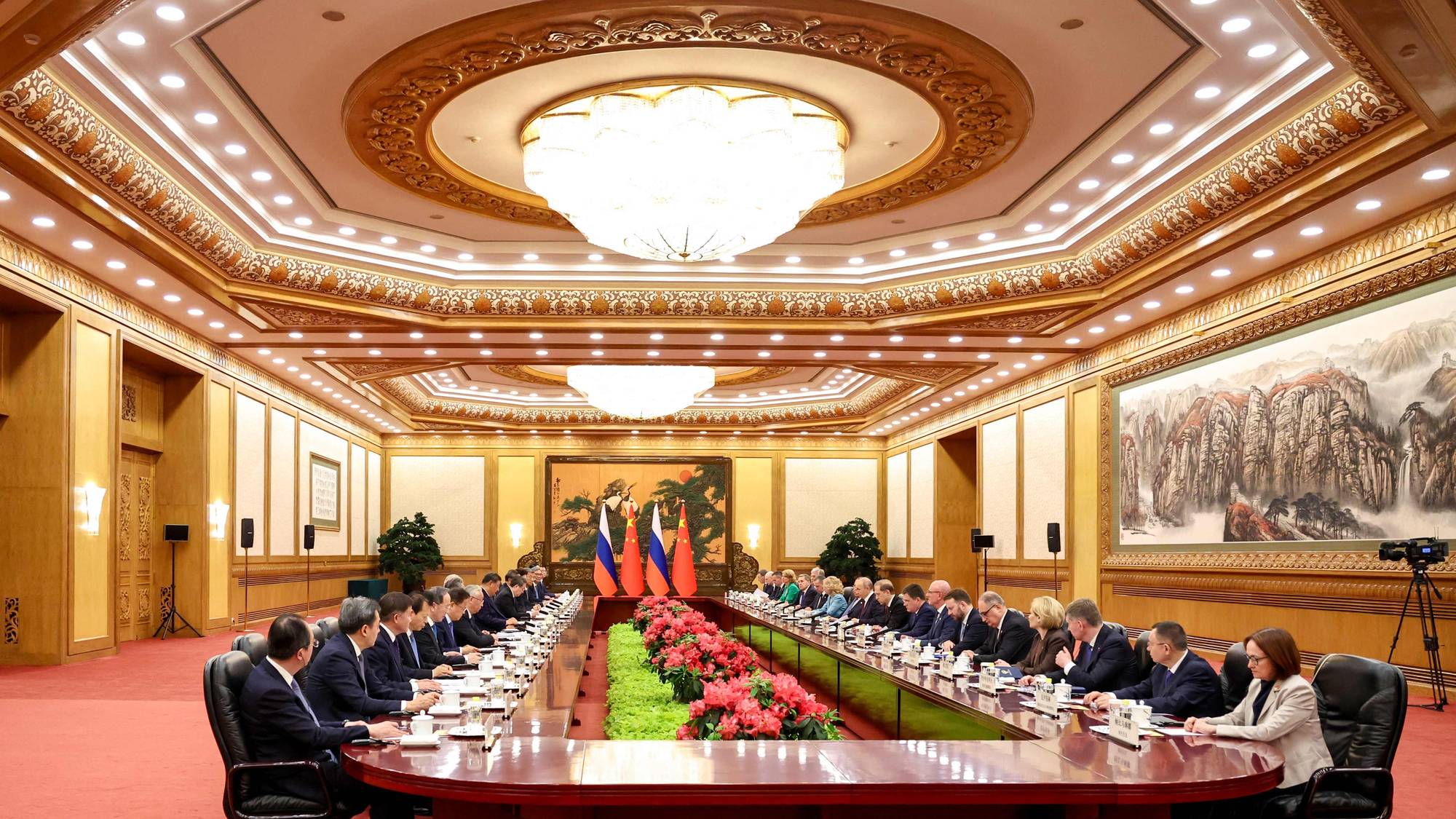 Møte mellom presidentene Xi Jinping og Vladimir Putin i Beijing.