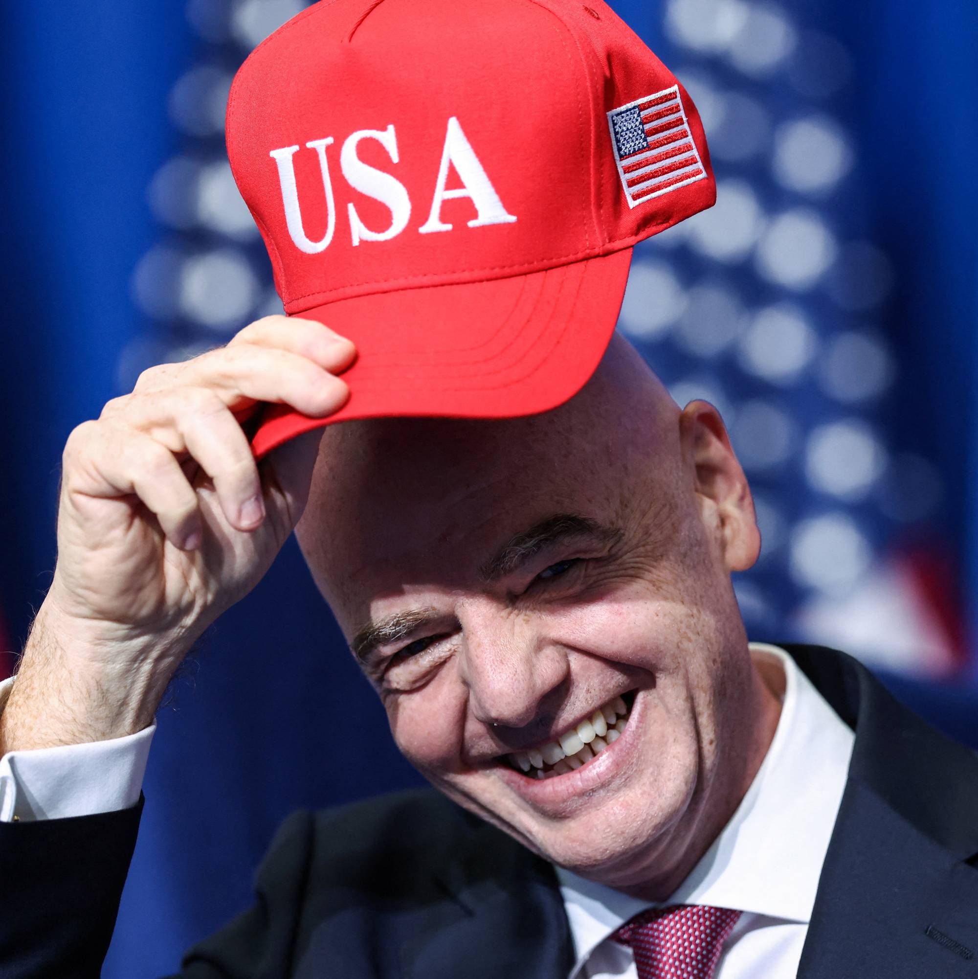 Infantino med USA-caps