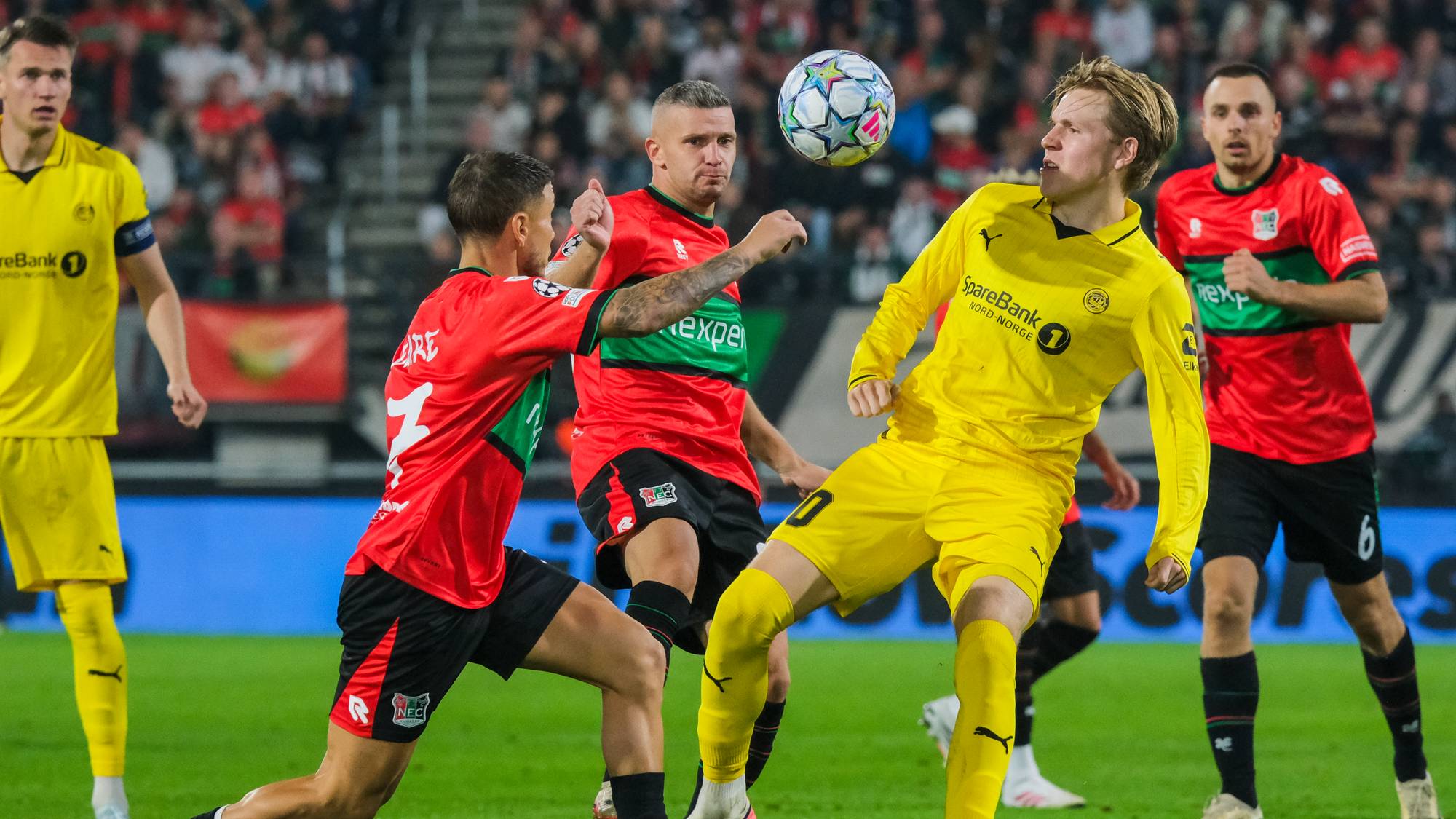 Fotballspillere i duell