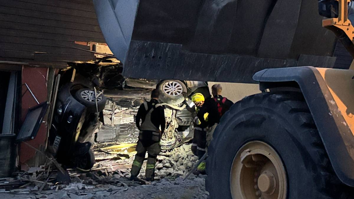 Mann pågripen etter villkøyring med hjullastar