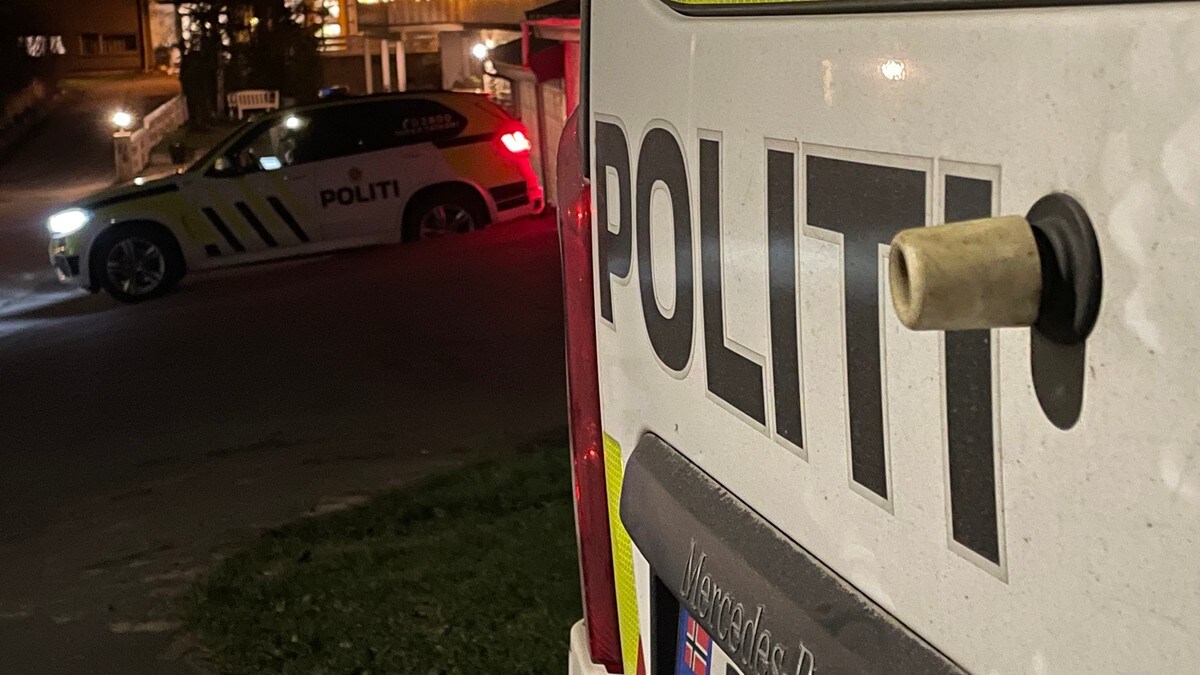 Politiet har sperret av område i Stavanger