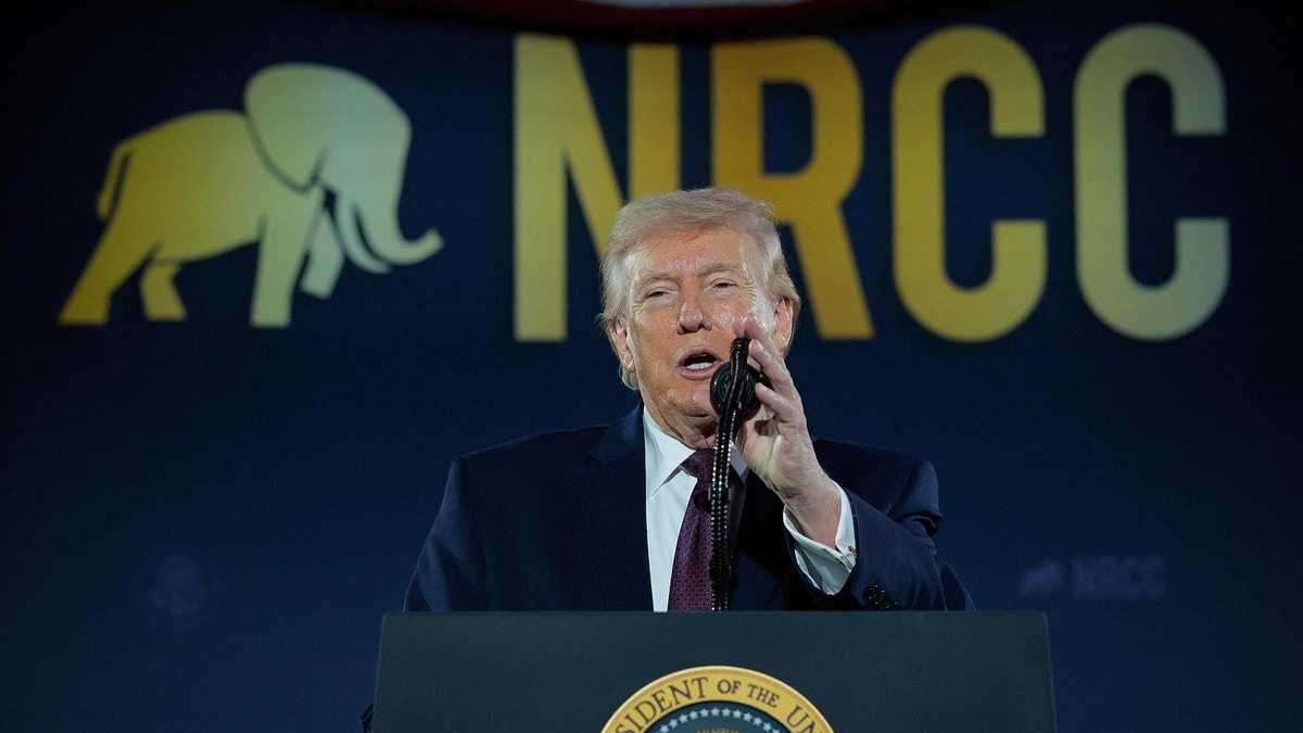 Trump tror frykt er årsak til at Iran ikke bekrefter samtaler med USA